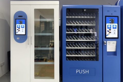 智能劳保用品柜——劳保耗材数智化管理的新纪元